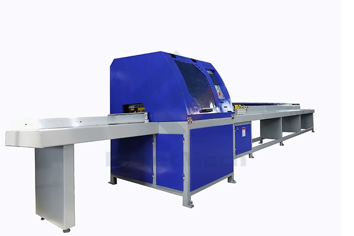 CNC wood cutting saw